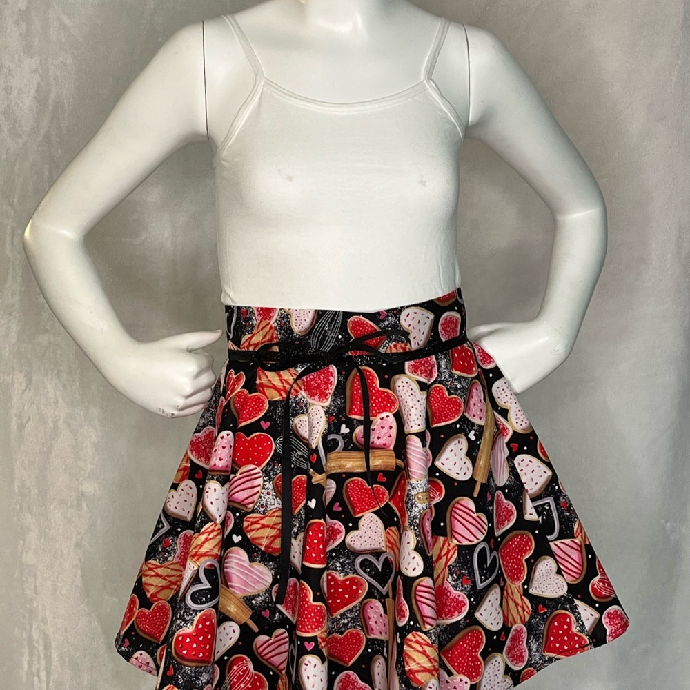 Girls elastic skirt (Valentine’s Day)